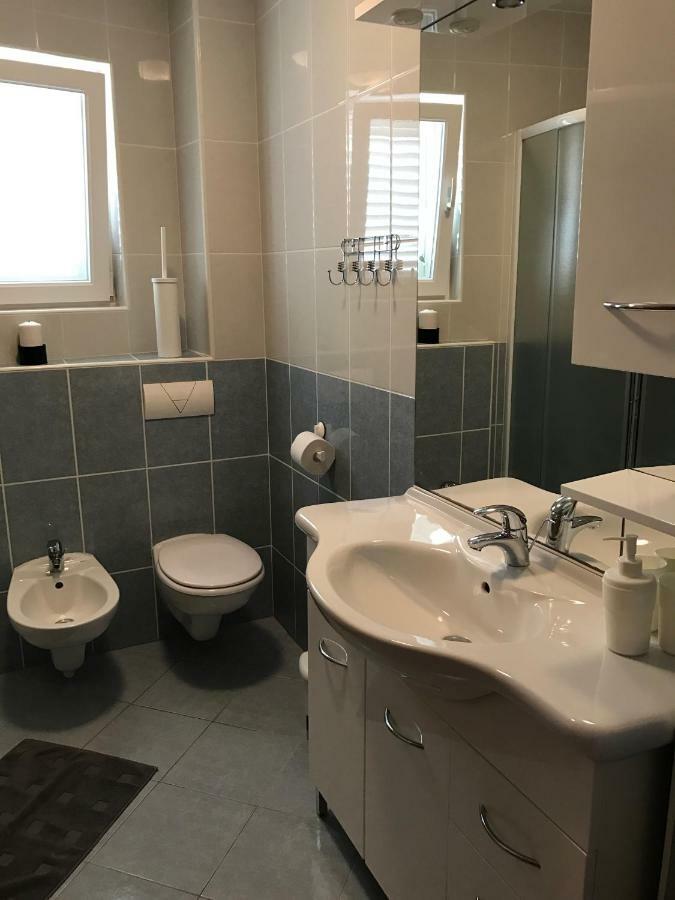 Apartments Gazebo تروغير المظهر الخارجي الصورة